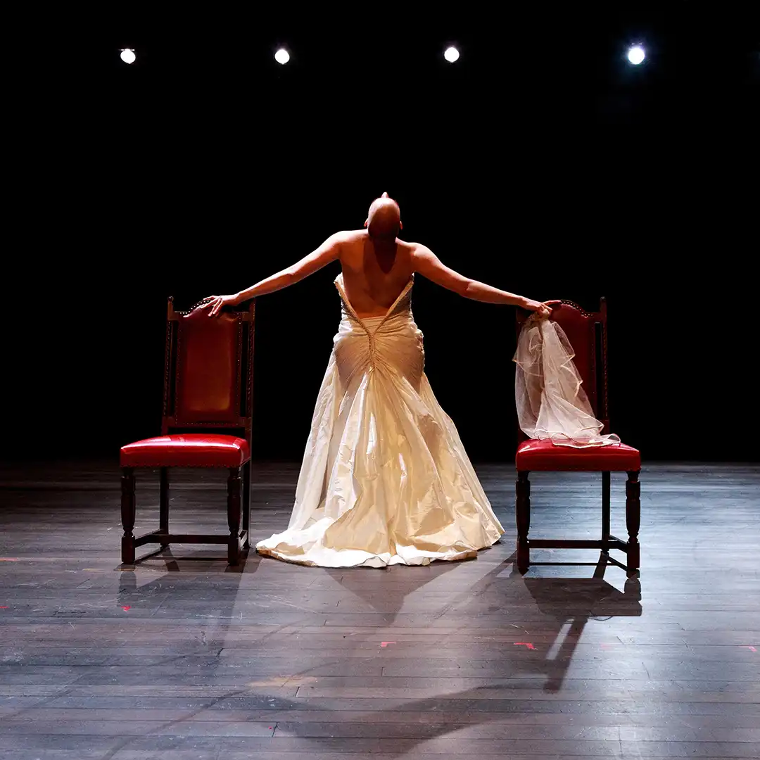 HD_Opa-MeS_Melina_Martin-Arsenic-Lausanne-Generale-17_avril_2018-Photo_c_Sebastien_Monachon_20_NS5C4413-Copie-1